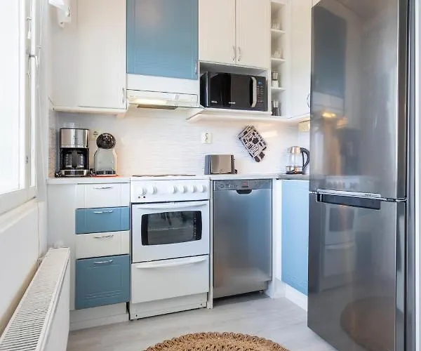 Vasko Luxurious Suites, Rakka