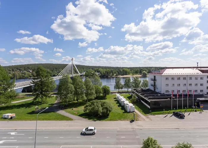 Vasko Luxurious Suites, Rakka